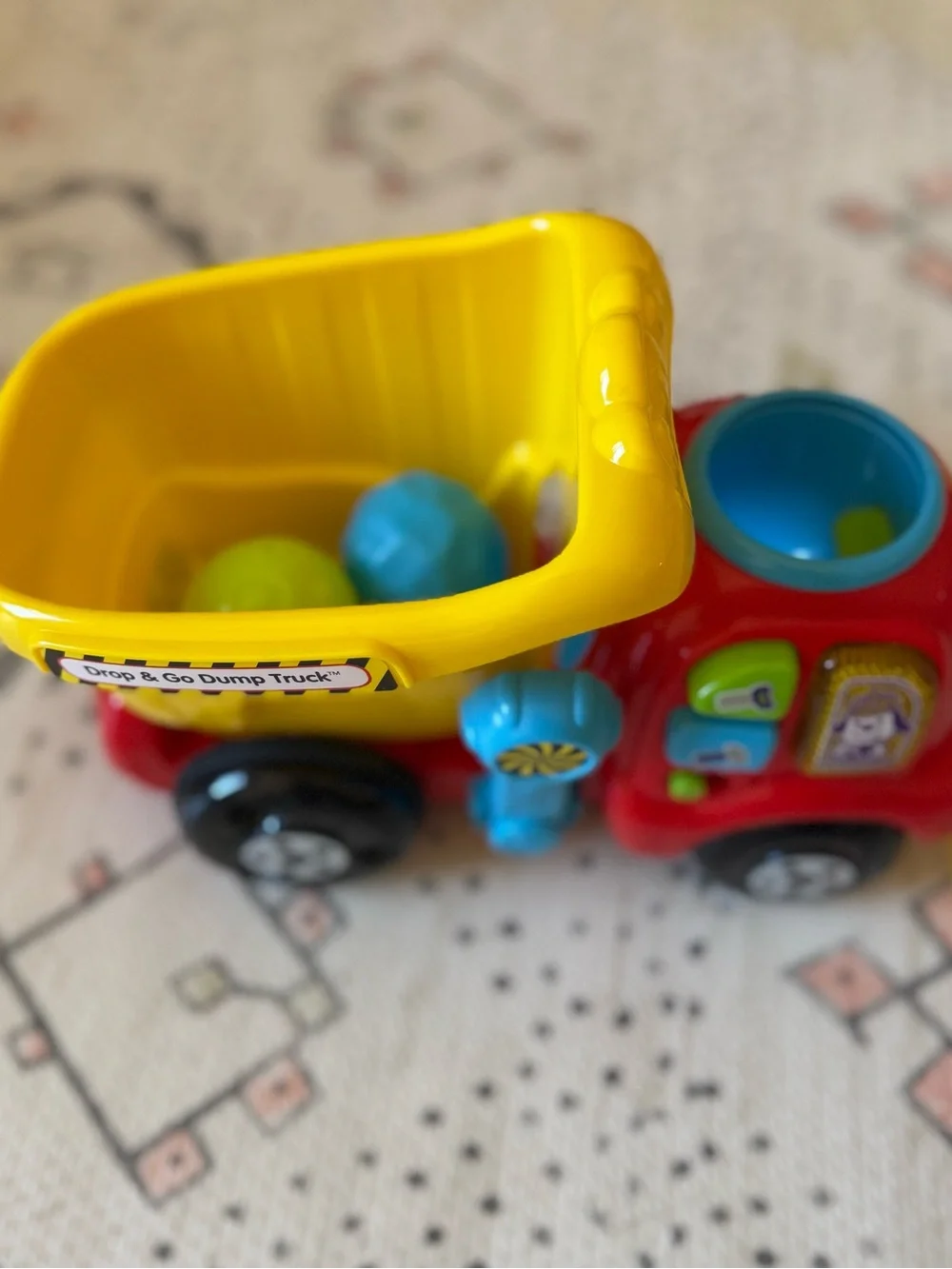 Bright Yellow & Red Pull-Along Dump Truck Toy for Early Learning
